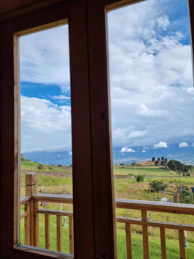 Hotel Cabanas Y Mirador Secret Garden Cr Cartago Ngoại thất bức ảnh