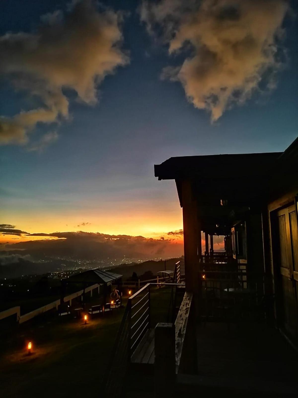 Hotel Cabanas Y Mirador Secret Garden Cr Cartago Ngoại thất bức ảnh
